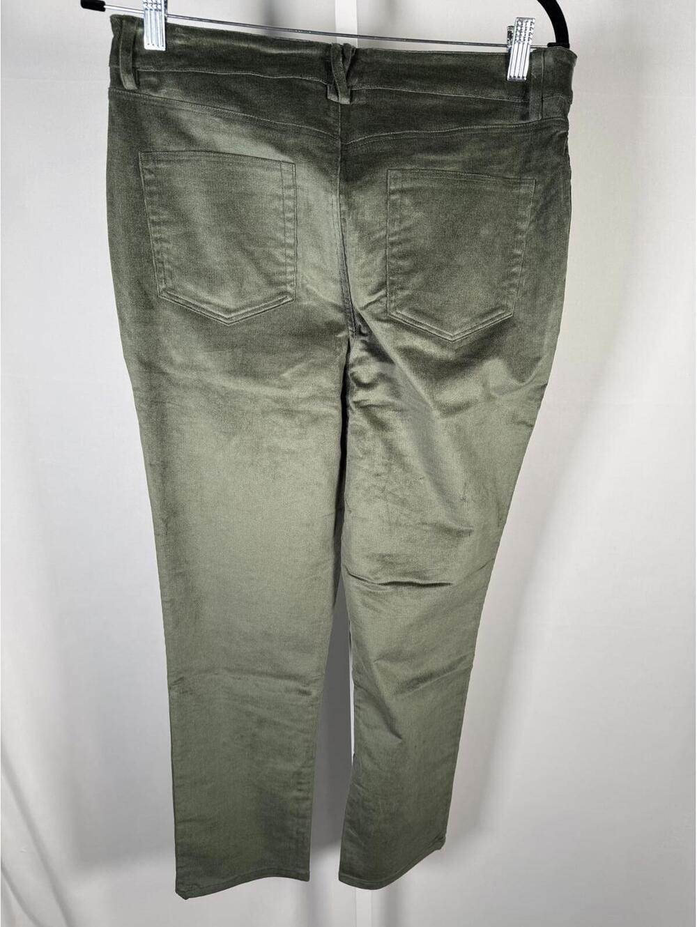 NWT d&co. Heritage Adaptive Olive Green Straight Leg Jeans US Size 8 - Picture 3 of 5